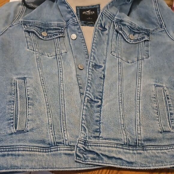 - Hollister Sherpa lined hooded faded denim  jacket unisex size S - Picture 6 of 8